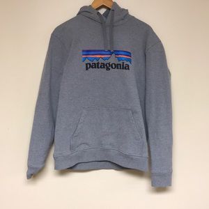 Patagonia men’s sweatshirt